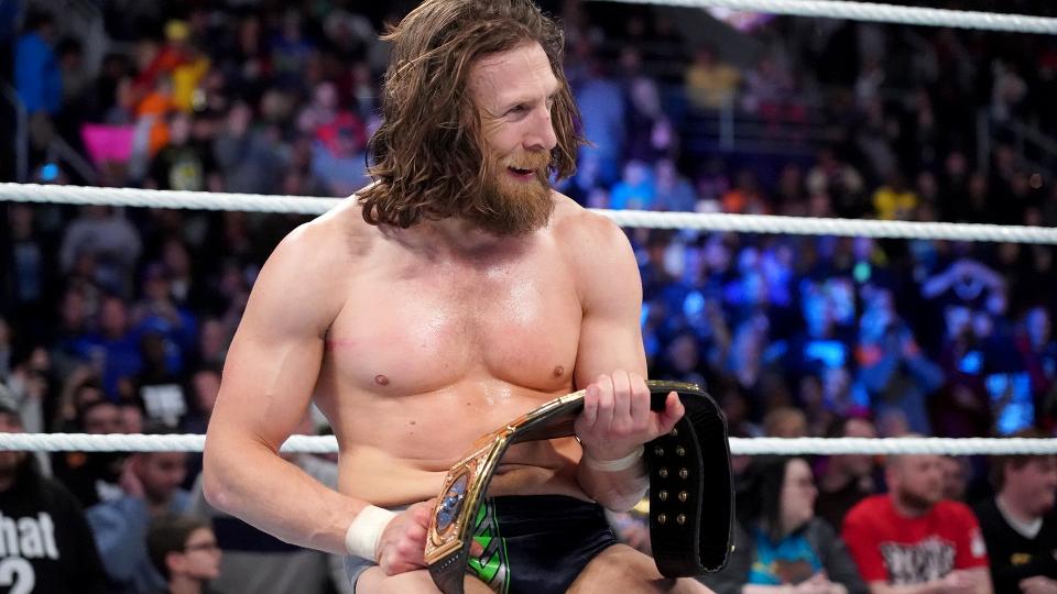 15 Most Insane Things Going On In WWE Right Now