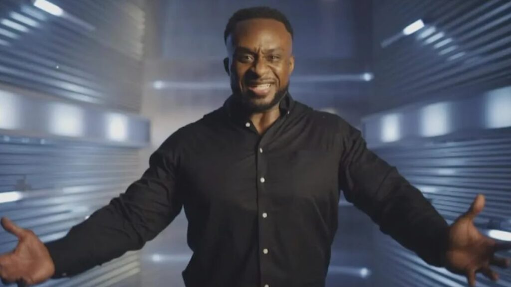 Watch Big E Introduce Tyson Fury & Deontay Wilder Before Big Fight (VIDEO)