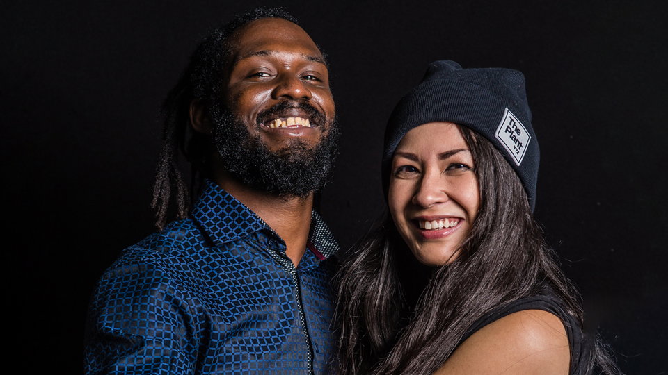 37 Real-Life Wrestling Couples In Pictures