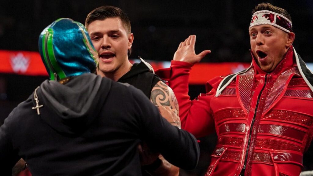 Mitz Rey Rey Mysterio Vs Miz Set For WWE Elimination Chamber Pre-Show - WrestleTalk