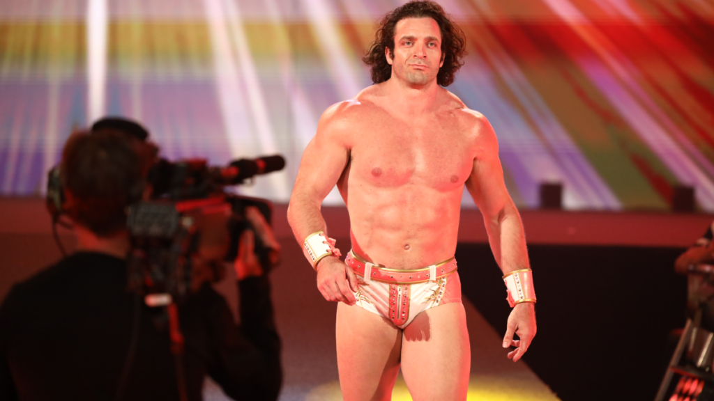 Ezekiel Shares Photo With Elias To Prove They’re Two Different People