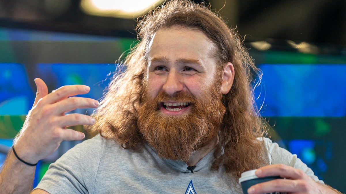 Sami Zayn Compares Himself To WWE Hall of Famer