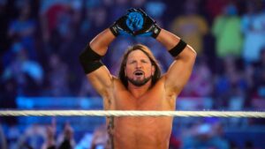 Video: AJ Styles Badly Busted Open During Hell In A Cell Match