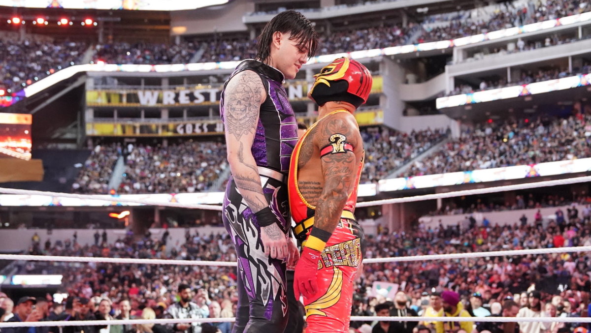 Dominik Mysterio Reveals Emotional Reaction To 'Surreal' WrestleMania ...
