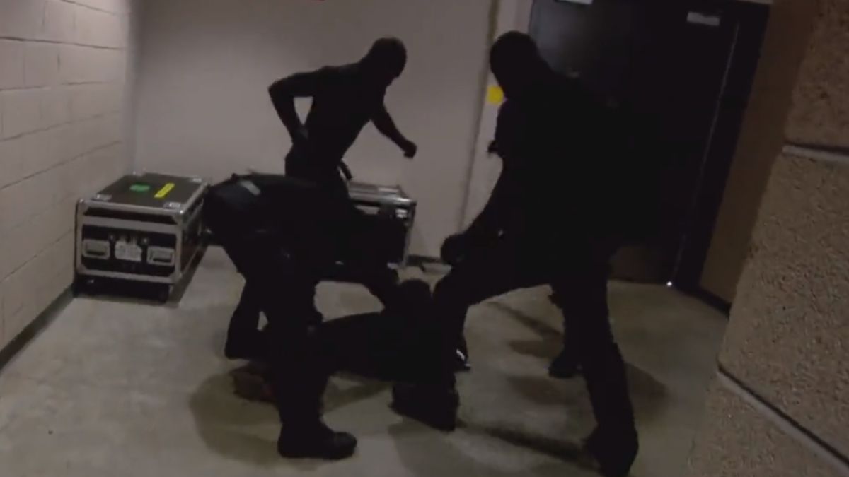 Mystery Faction Attacks Top Star On AEW Dynamite