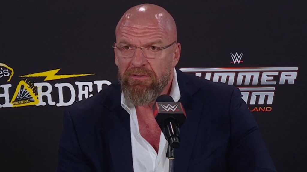 New WWE Signing Shares Photo With Triple H At SummerSlam