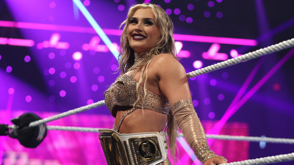 Former WWE Star Addresses Training Tiffany Stratton