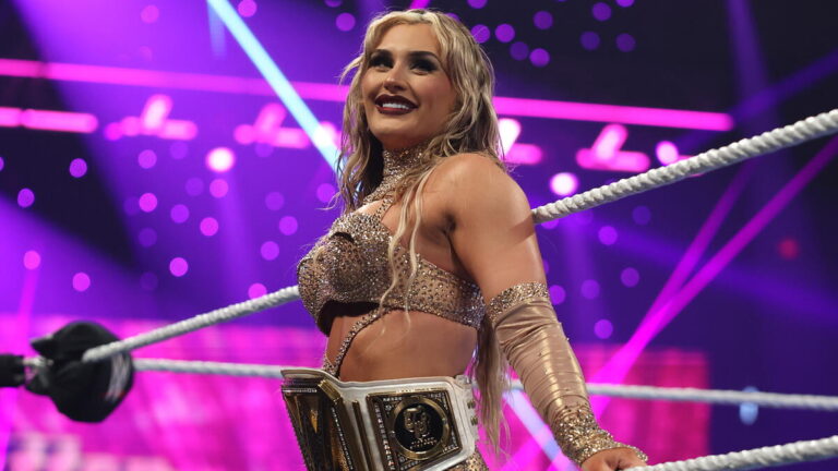 Former WWE Star Addresses Training Tiffany Stratton