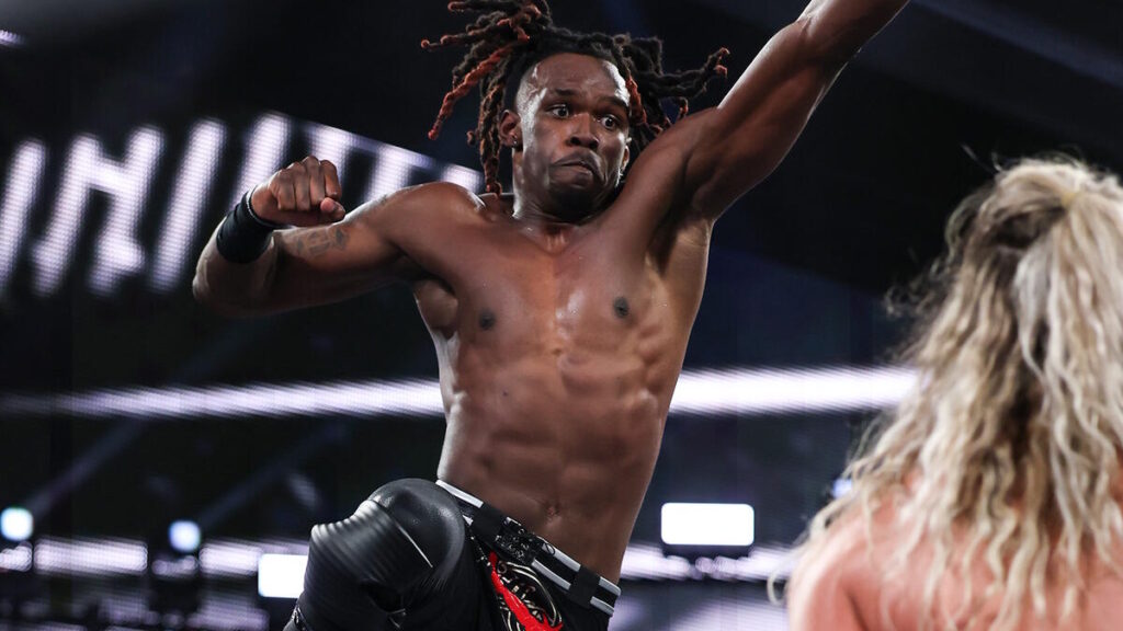 WWE Star Je’Von Evans Explains He Purposely Overshoots Dives To Increase Realism In His Matches, ‘If I Hit Something 100% Clean, Now It Looks Like We’re Dancing’