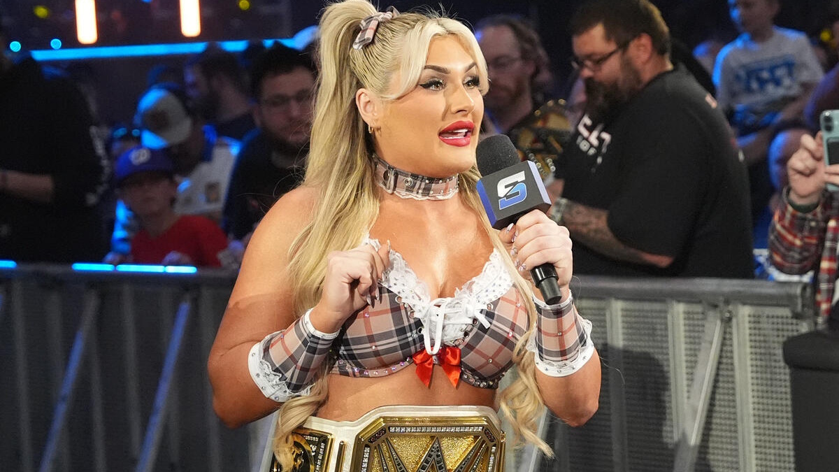 Former WWE Star Discusses Training Tiffany Stratton