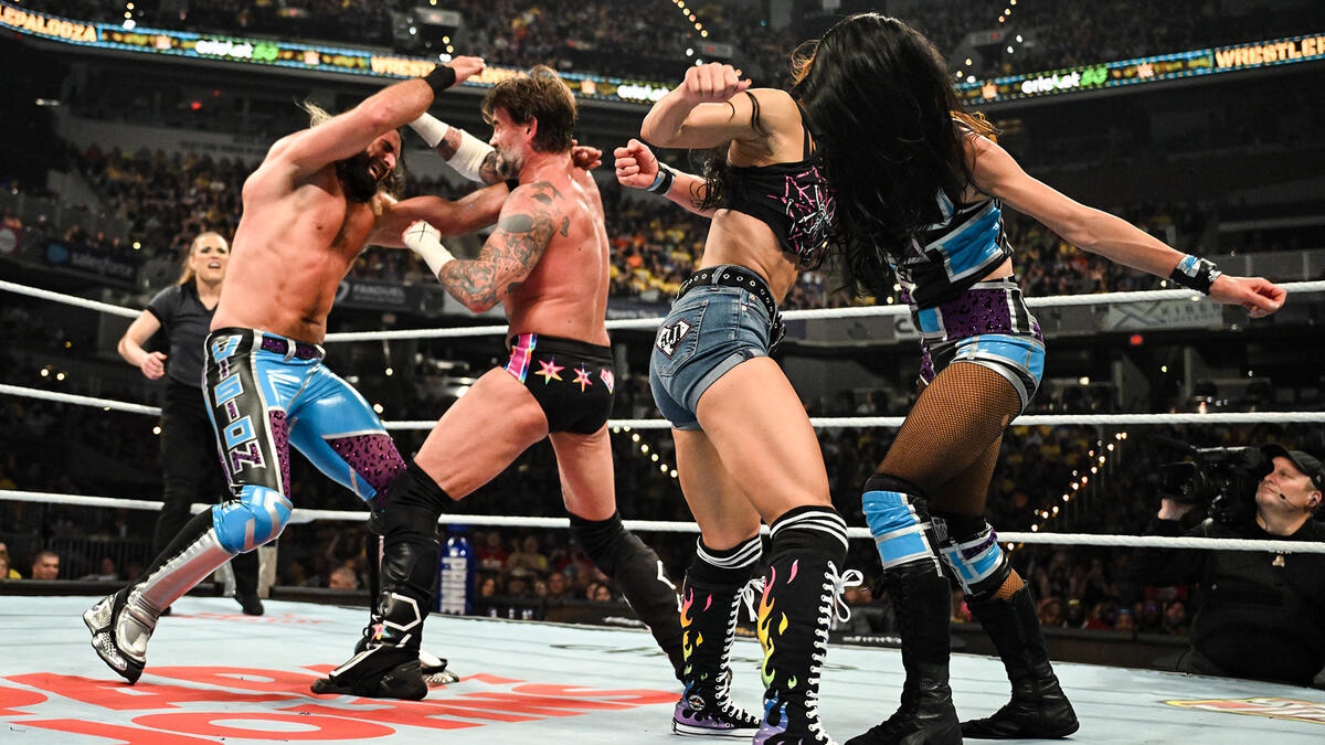 WWE Producer Responds To Backstage Praise After CM Punk & AJ Lee Vs. Seth Rollins & Becky Lynch