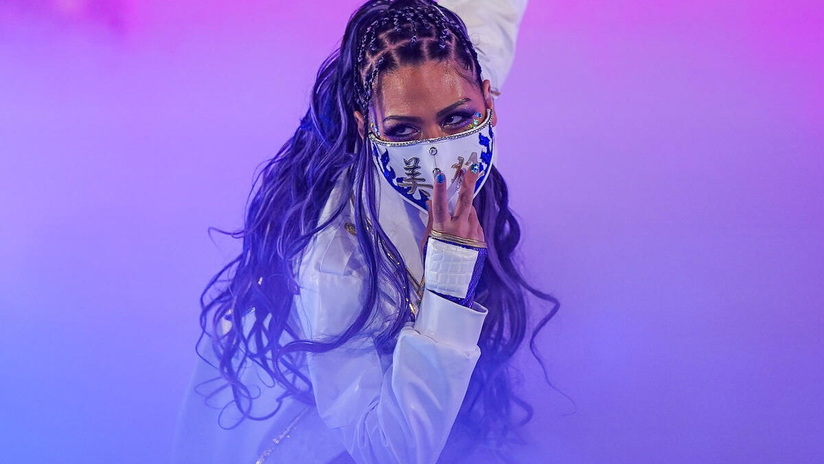 WWE star Giulia