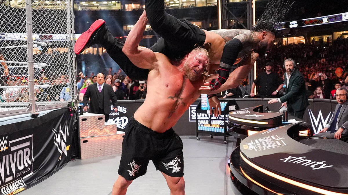 Brock Lesnar hitting an F-5 on Roman Reigns at WWE Survivor Series 2025