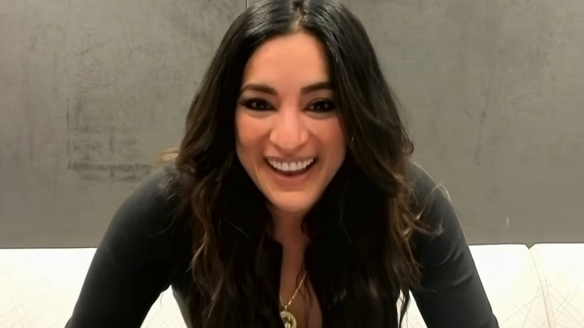 Raquel Rodriguez Reacts To WWE Fan Support & Booing Her Elimination Chamber Exit