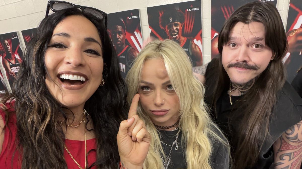 Liv Morgan with her head bruise, and the members of Judgment Day from https://x.com/YaOnlyLivvOnce/status/2041509407712825413