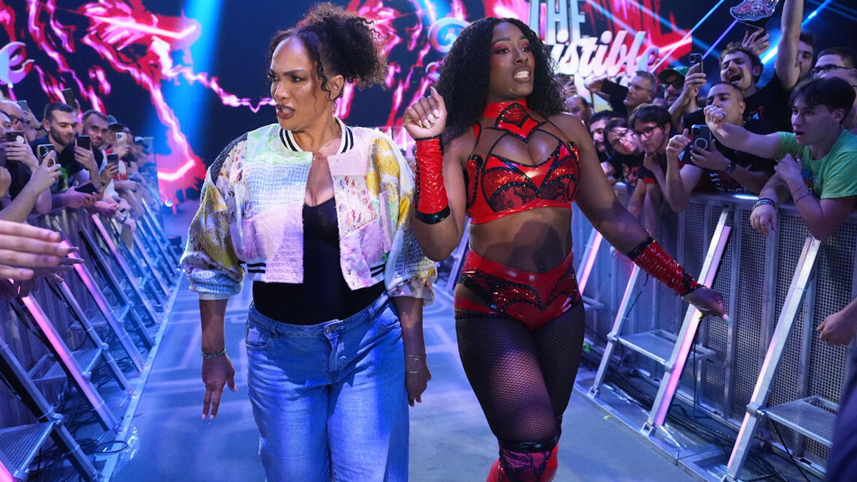 WWE's Lash Legend and Nia Jax