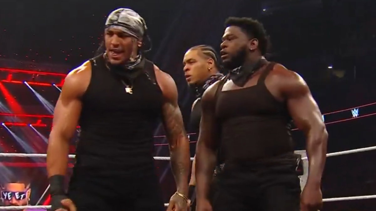 Photo: wrestletalk.com WWE Raw: Royce Keys and OTM Debut New Faction