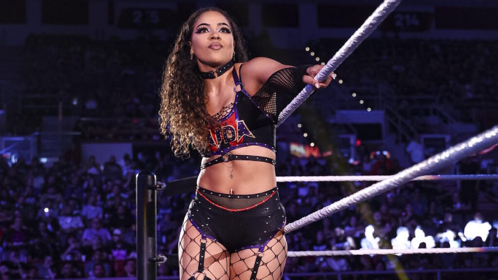 Jaida Parker on WWE Raw: Whose side is she on in the ongoing gang warfare on the brand?