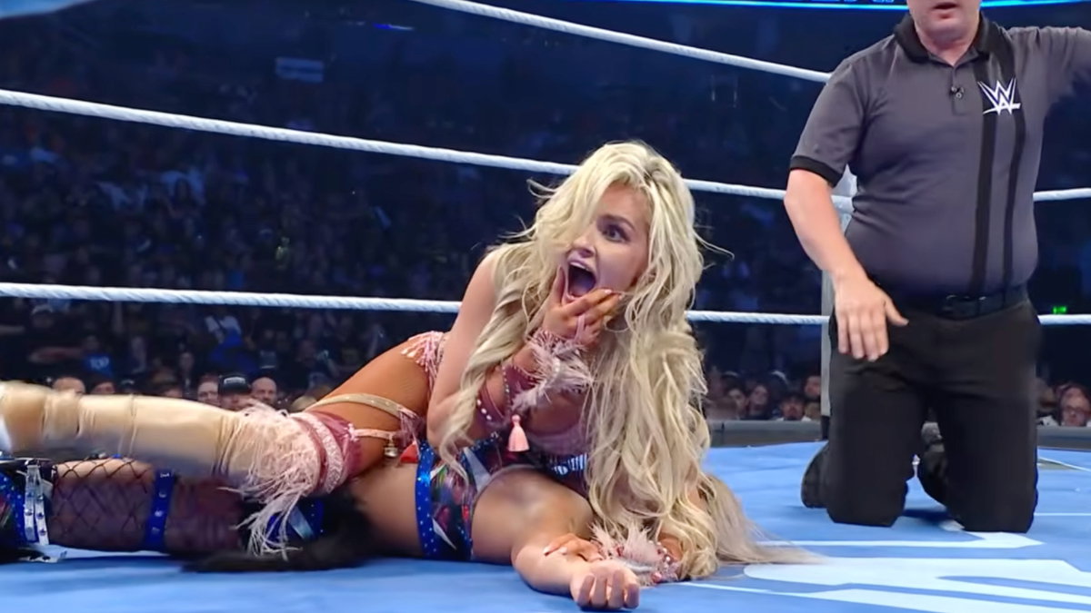 WWE star Blake Monroe's SmackDown debut